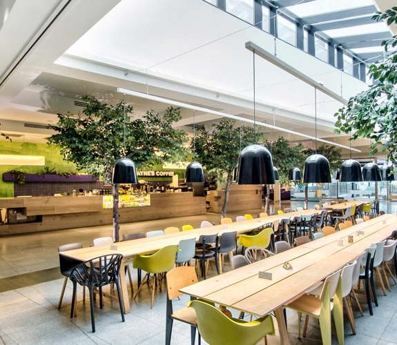 Innervy av en restaurang